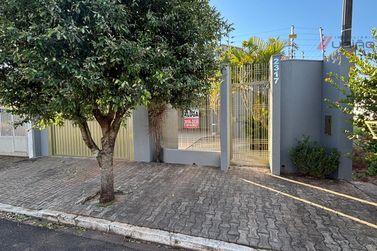 Casa para alugar - 185m&sup2; - Parque Bandeirantes