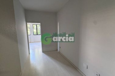 Sala Comercial &agrave; venda - 57m&sup2; - Zona I