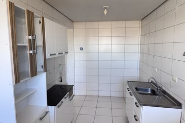 Apartamento para alugar - 67m&sup2; - Pra&ccedil;a H&ecirc;nio Romagnolli