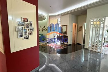Casa para alugar - 510m&sup2; - ZONA II