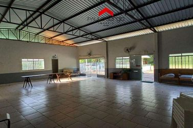 Ch&aacute;cara &agrave; venda - 20m&sup2; - Jardim Universit&aacute;rio