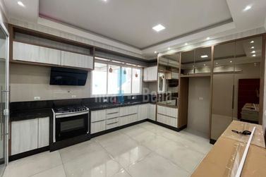 Casa &agrave; venda - Zona II