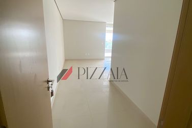 Apartamento &agrave; venda - 180m&sup2; - Zona III