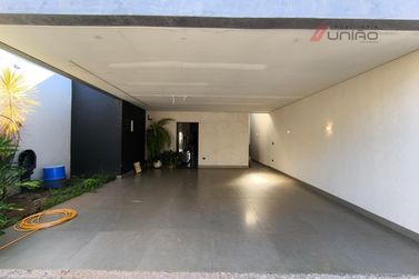 Casa &agrave; venda - 138m&sup2; - Jardim Azal&eacute;ia