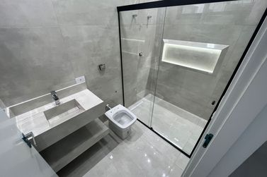 Casa &agrave; venda - 152m&sup2; - Paysage Essenza Condom&iacute;nio