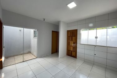 Casa para alugar - JARDIM IPE