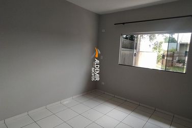 Casa &agrave; venda - 120m&sup2; - Jardim Veneza