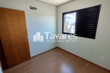 Apartamento para alugar - 112m&sup2; - Zona I
