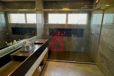 Apartamento &agrave; venda - 173m&sup2; - Zona I