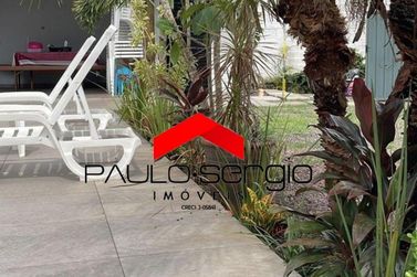 Ch&aacute;cara &agrave; venda - 270m&sup2; - Centro