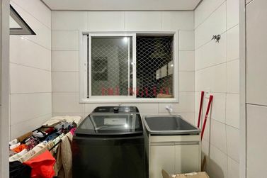 Apartamento &agrave; venda - 64m&sup2; - ZONA VII