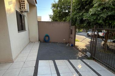 Casa &agrave; venda - 130m&sup2; - Jardim Interlagos
