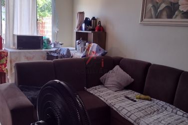 Casa &agrave; venda - 43m&sup2; - Conjunto Habitacional Sonho Meu