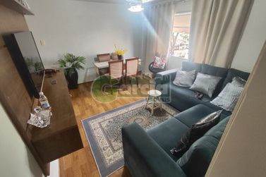 Apartamento &agrave; venda - 53m&sup2; - Zona III