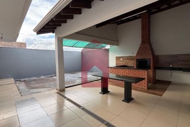 Casa &agrave; venda - 200m&sup2; - Jardim Aratimb&oacute;
