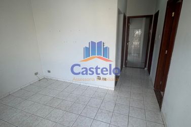 Apartamento para alugar - 71m&sup2; - ZONA I