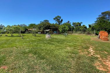 Ch&aacute;cara &agrave; venda - 160m&sup2; - Jardim Pac&iacute;fico