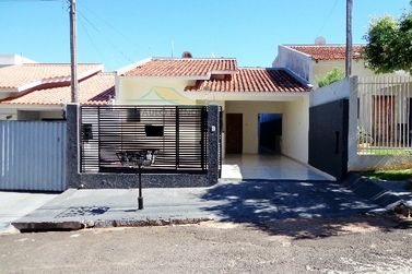 Casa &agrave; venda - 135m&sup2; - Parque Alto da Paran&aacute;