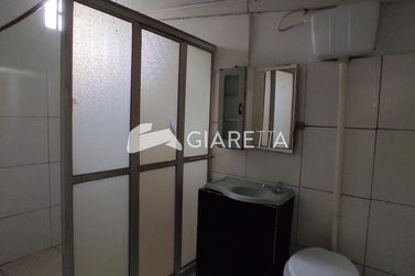 Casa &agrave; venda - 200m&sup2; - JARDIM SANTA MARIA