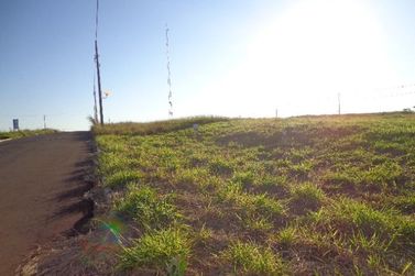 Terreno &agrave; venda - 376m&sup2; - Parque Firenze