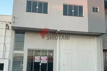 Sal&atilde;o Comercial &agrave; venda - Zona V
