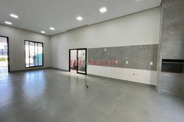 Casa &agrave; venda - ZONA I