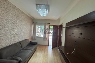 Casa &agrave; venda - 180m&sup2; - JARDIM JOTA MIRANDA