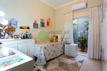 Casa &agrave; venda - 600m&sup2; - Zona II