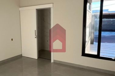Casa &agrave; venda - 85m&sup2; - Portugu&ecirc;s