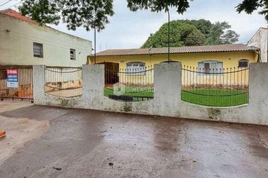 Sala Comercial &agrave; venda - 129m&sup2; - Zona I