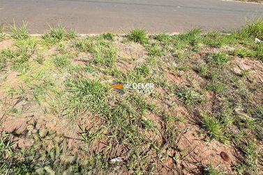 Terreno &agrave; venda - Jardim Imp&eacute;rio do Sol II