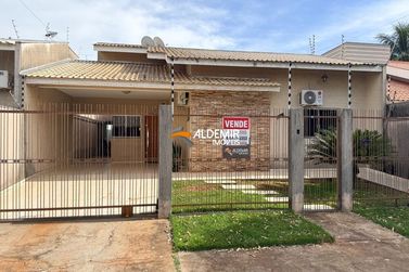 Casa &agrave; venda - 120m&sup2; - Jardim Veneza