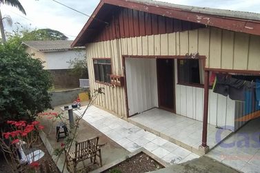 Casa &agrave; venda - 598m&sup2; - Zona IV