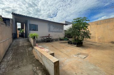 Casa &agrave; venda - 177m&sup2; - JARDIM PETROPOLIS