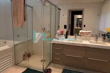 Apartamento &agrave; venda - 180m&sup2; - Zona III