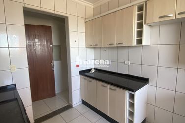 Apartamento &agrave; venda - 86m&sup2; - Zona III