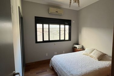 Casa &agrave; venda - 307m&sup2; - Zona I-a