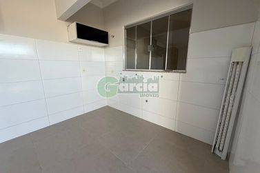 Casa para alugar - Jardim Cima
