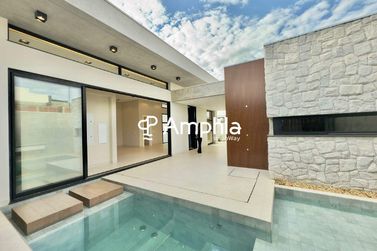 Casa &agrave; venda - 180m&sup2; - Recanto Tropical