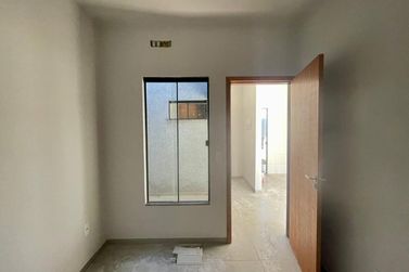 Casa &agrave; venda - 183m&sup2; - 