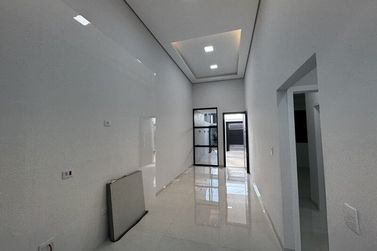 Casa &agrave; venda - 90m&sup2; - Jardim Cima