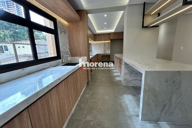 Apartamento &agrave; venda - 231m&sup2; - Zona I