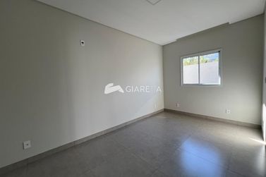 Casa &agrave; venda - 200m&sup2; - VILA BECKER