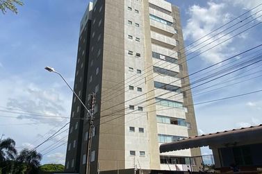 Apartamento &agrave; venda - 126m&sup2; - Zona I