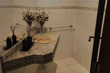 Sobrado &agrave; venda - 232m&sup2; - Zona II