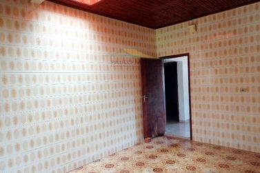 Casa &agrave; venda - 140m&sup2; - Zona Armazem