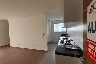 Apartamento para alugar - 72m&sup2; - Jardim Social