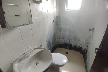 Casa &agrave; venda - 88m&sup2; - CONJUNTO RESIDENCIAL OURO BRANCO