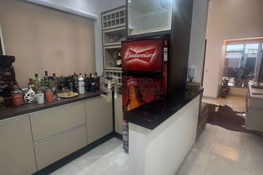Casa &agrave; venda - 200m&sup2; - Jardim Colorado