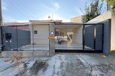 Casa &agrave; venda - 135m&sup2; - Parque Alto da Paran&aacute;